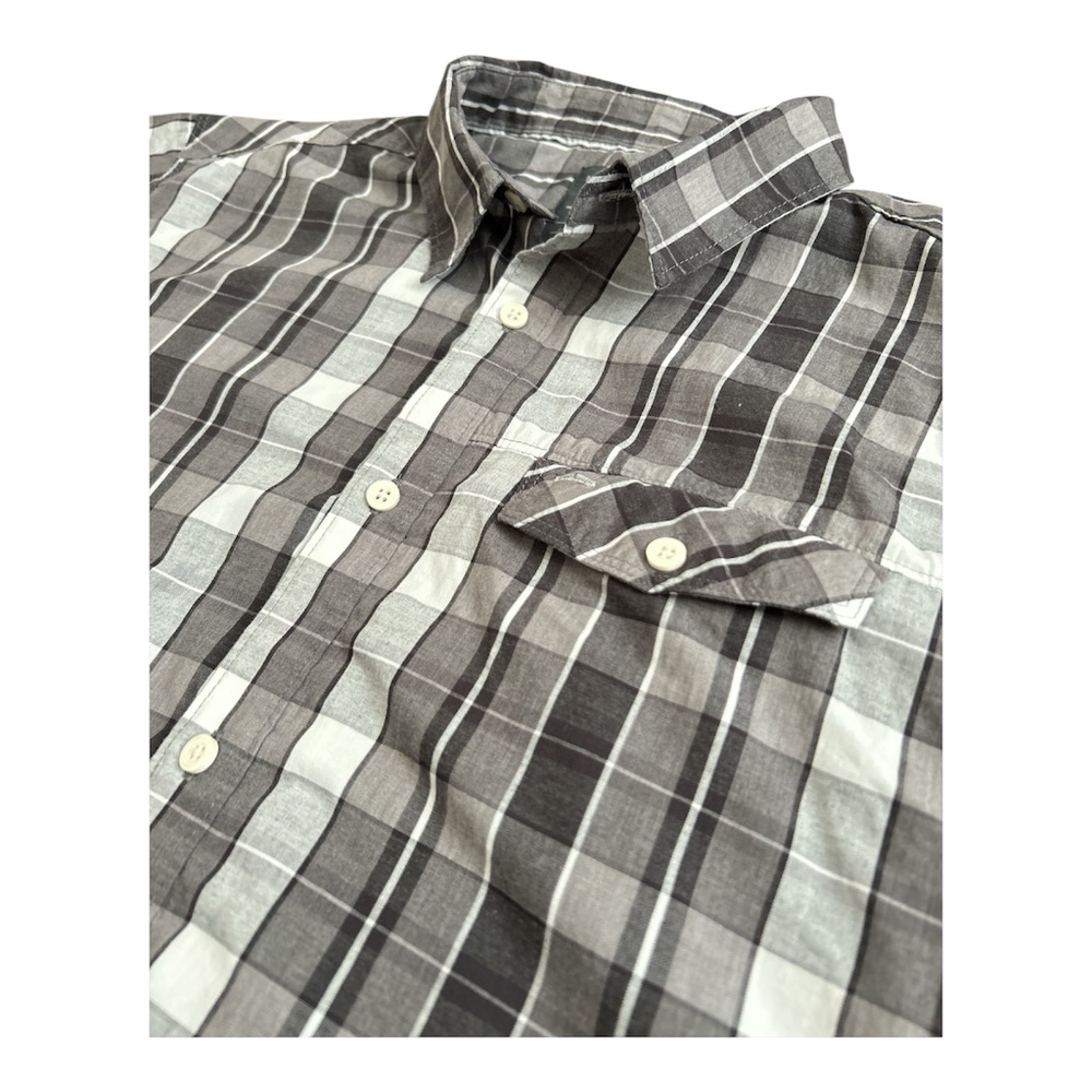 Mountain Hardwear‎ Shirt Men’s L Plaid Button Up Gray Hiking Workwear